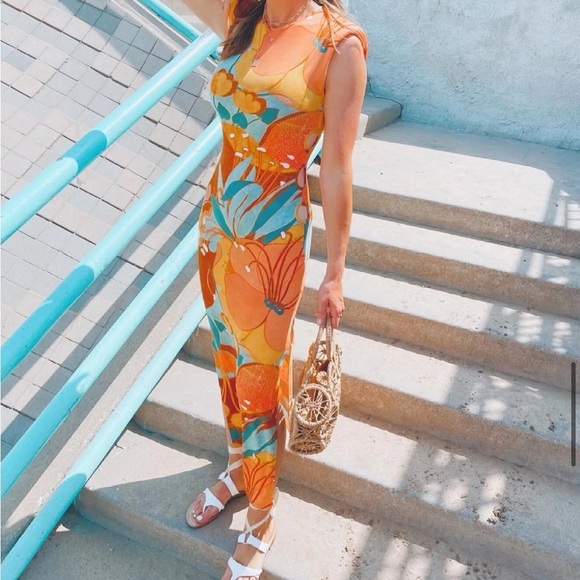 Zara Colorful Retro Style Floral Cutout Maxi Dress - Picture 12 of 12